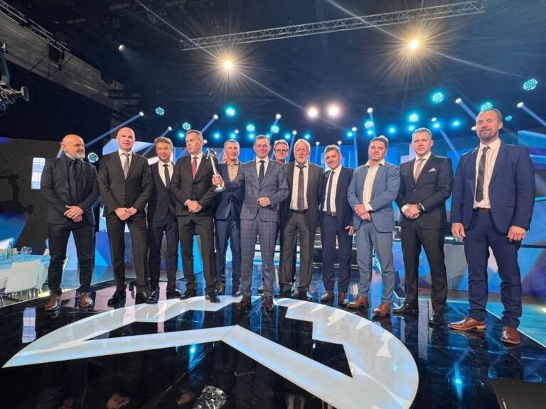 Photos from Národná diaľničná spoločnosť’s post